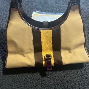 Beautiful Jackie O authentic Gucci bag